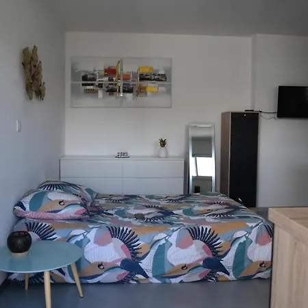 Maison d'hôtes Privatif équipé Dans Résidence De L'hôte